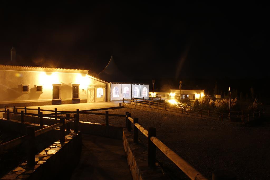 Hotel Rural Arroyo La Plata By Bossh Hotels Jerez De Los Caballeros Exterior photo